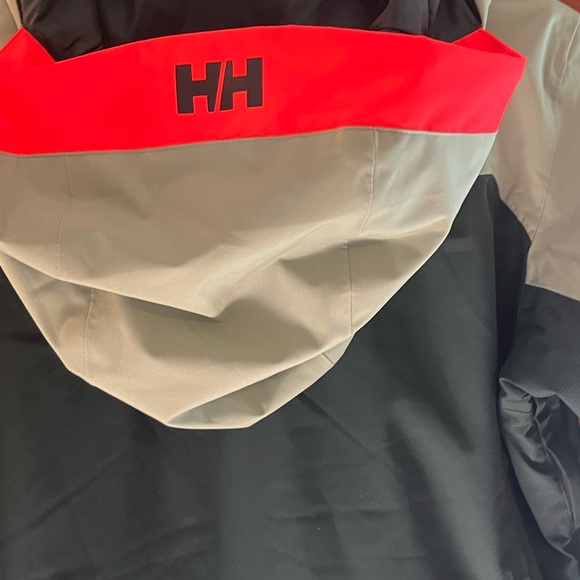 Helly Hansen Powchaser Lifalot Insulated Jacket. Size medium. - Picture 5 of 8